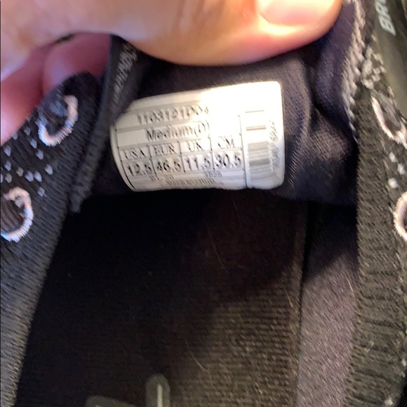 Brooks Levitate 3 shoes. Men’s 12.5 regular width. - Picture 3 of 6